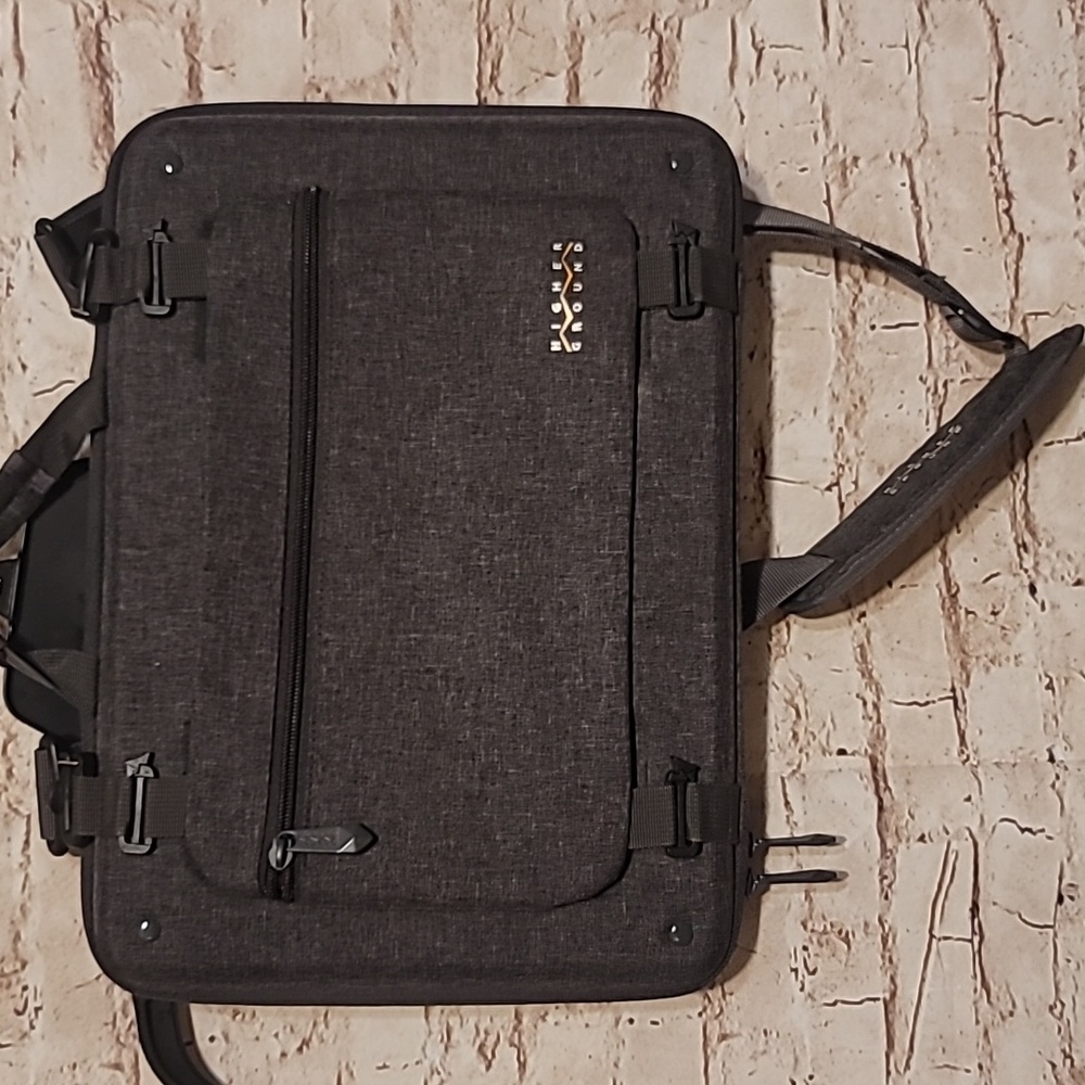 Higher ground laptop carrying case 15 x 11
